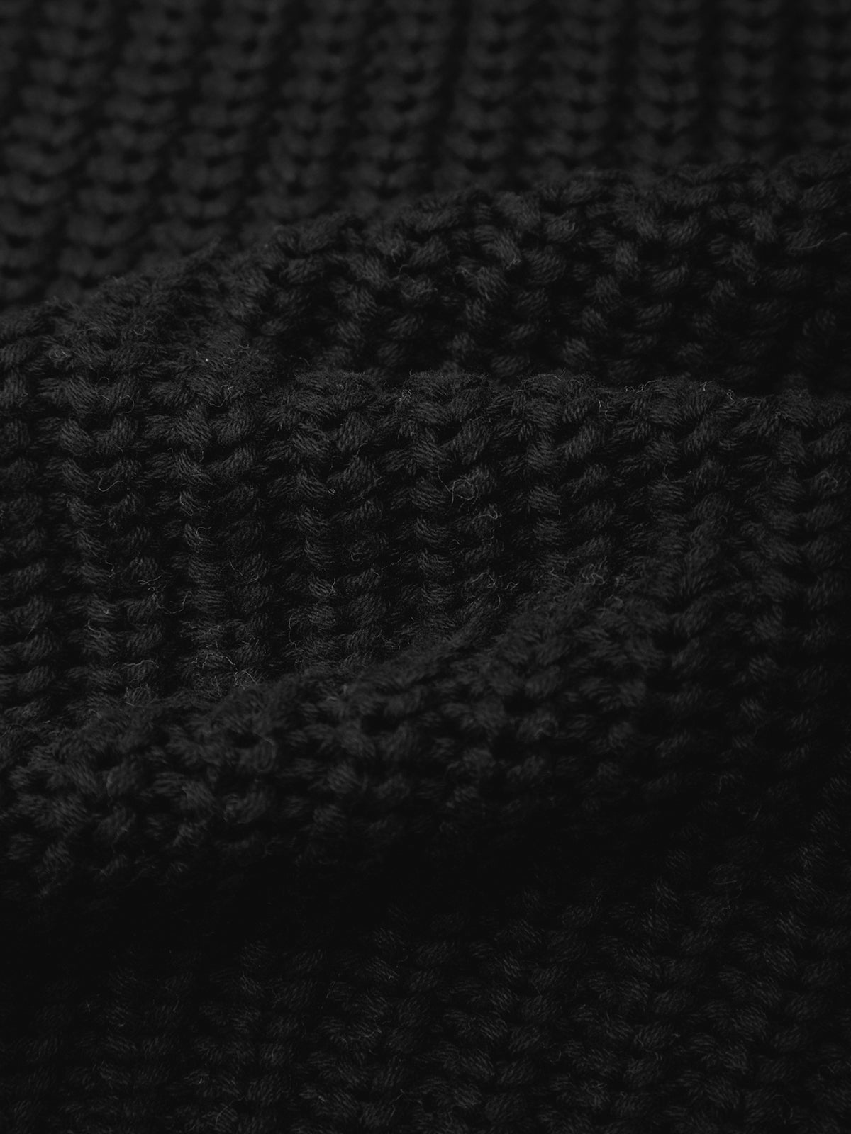 Cate: Cotton Sleeveless Turtleneck Sweater