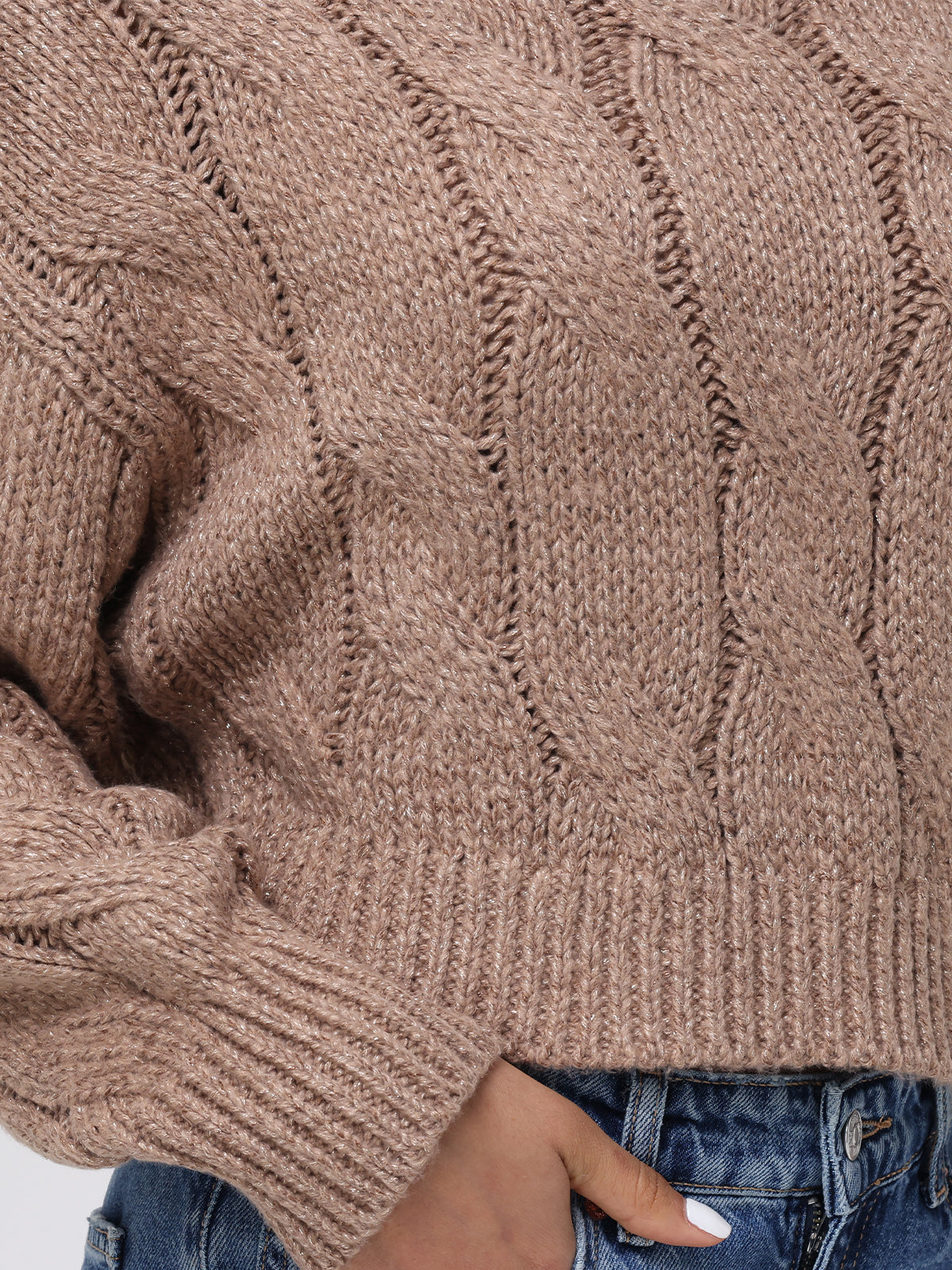 Lola: Metallic Cable-Knit Crop Sweater