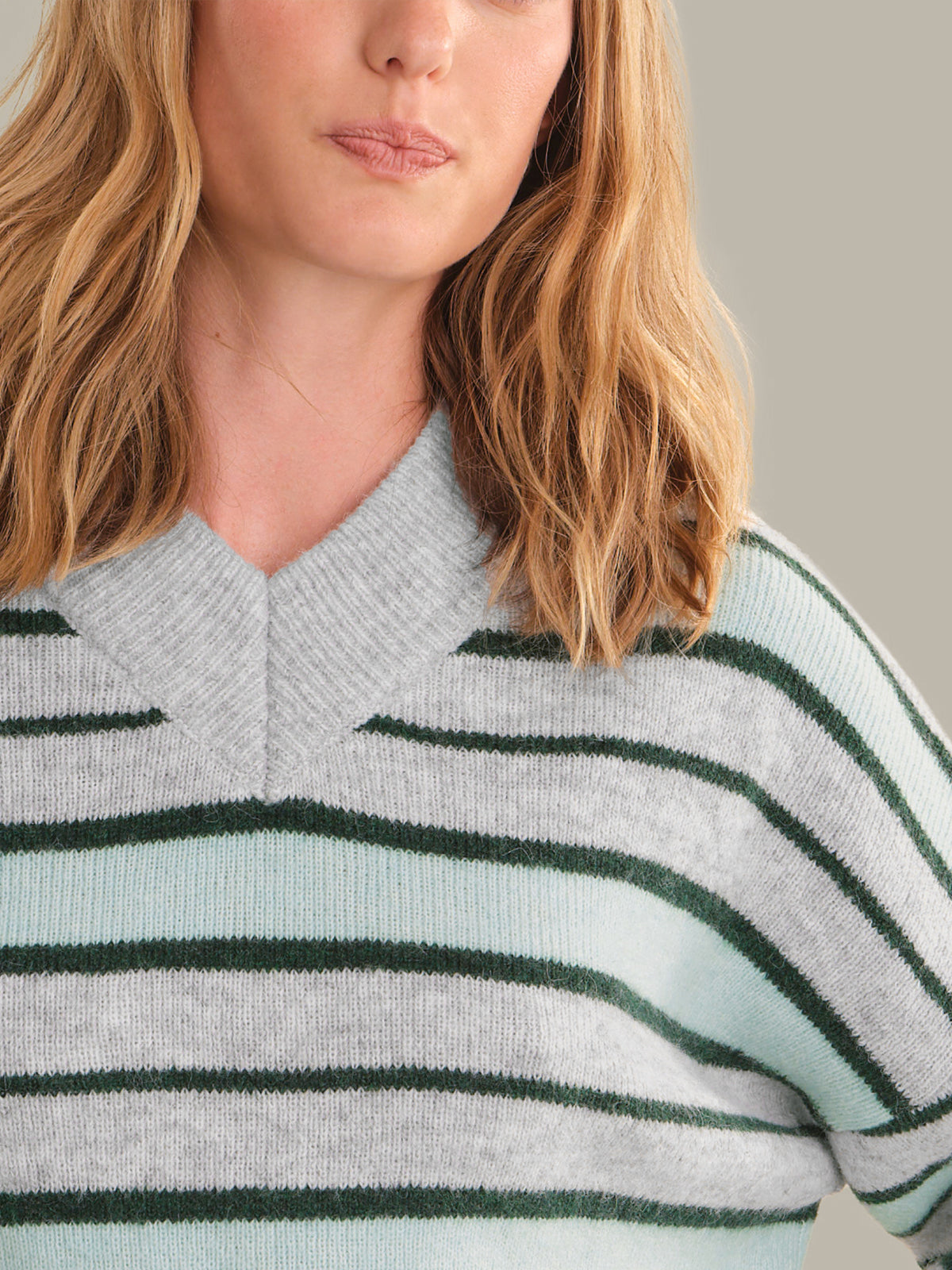 Bexley High V Cropped Pullover