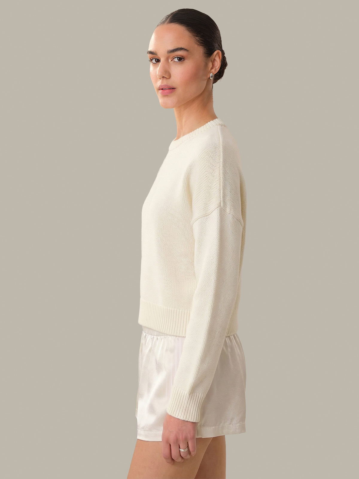 Veda: Classic Cotton Crewneck Sweater