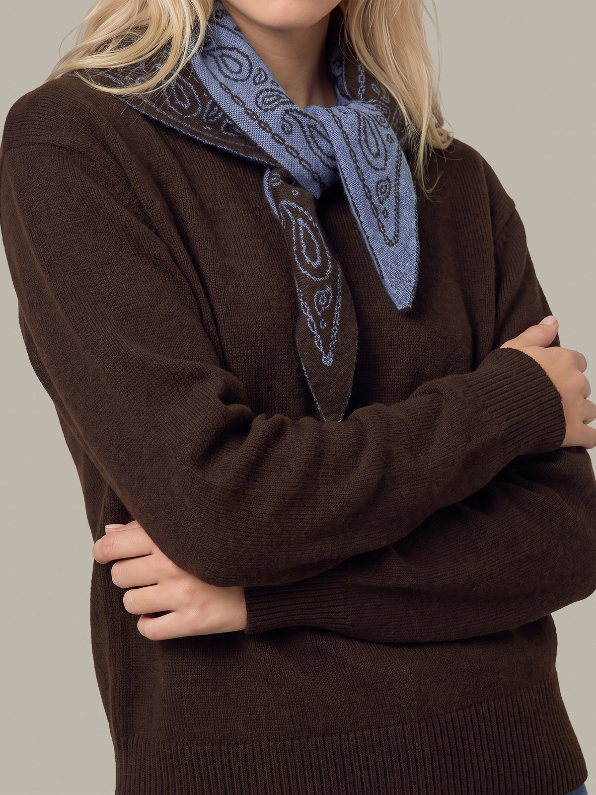 Lenn Pullover With Removable Paisley Scarf