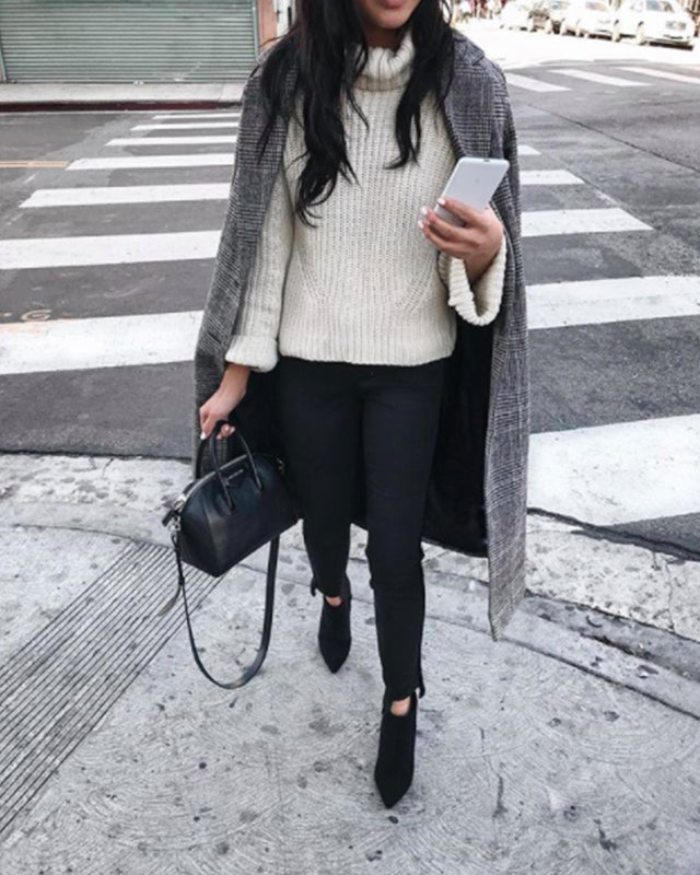 Aimee Santos On-The-Go, Working & Staying Warm in 525 America
