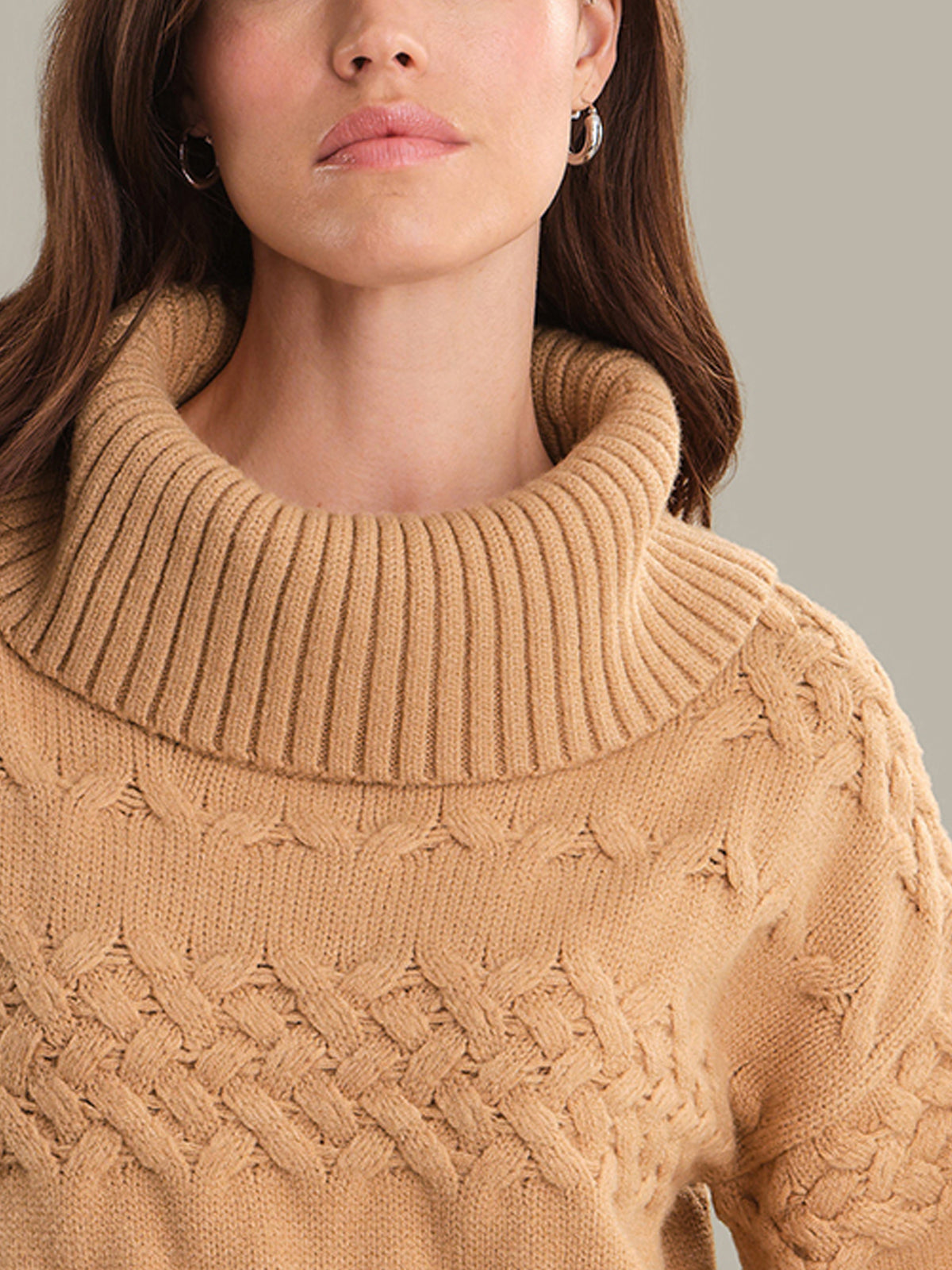 Vera: Mixed Cable Knit Turtleneck Sweater