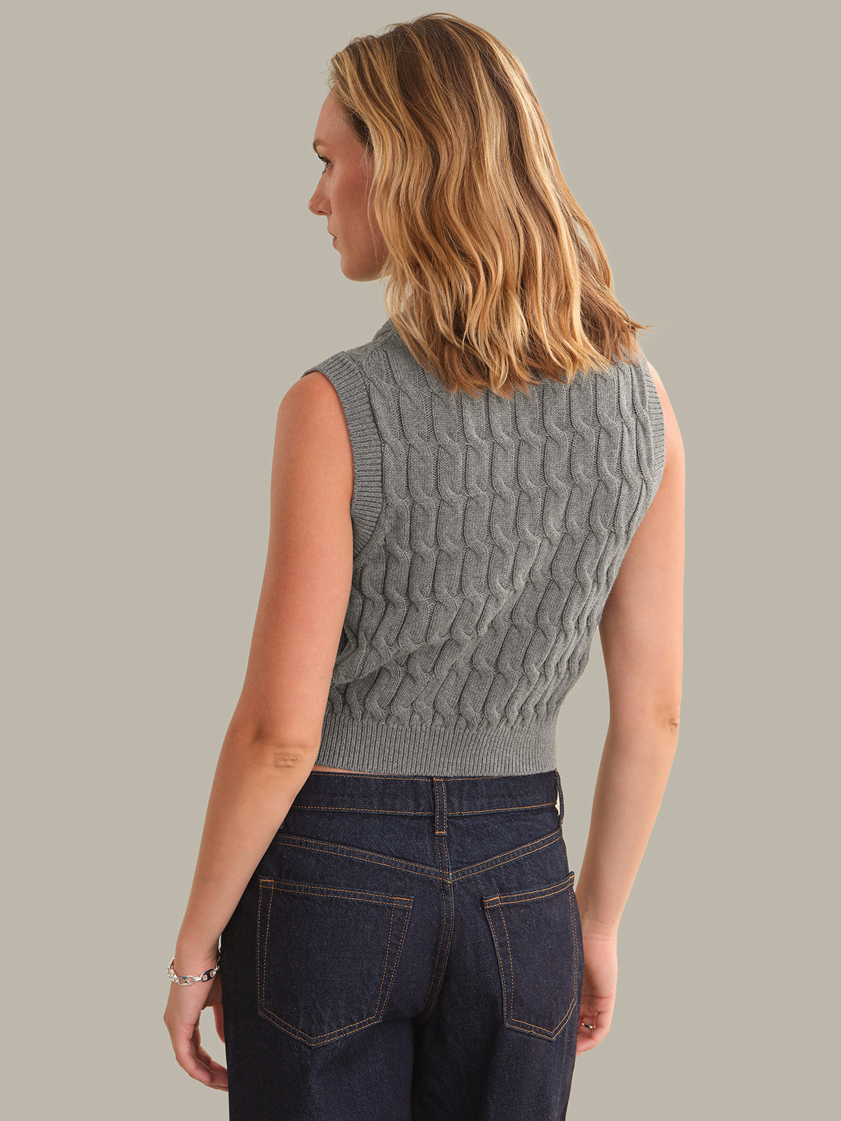 Martha Over The Shoulder Cable