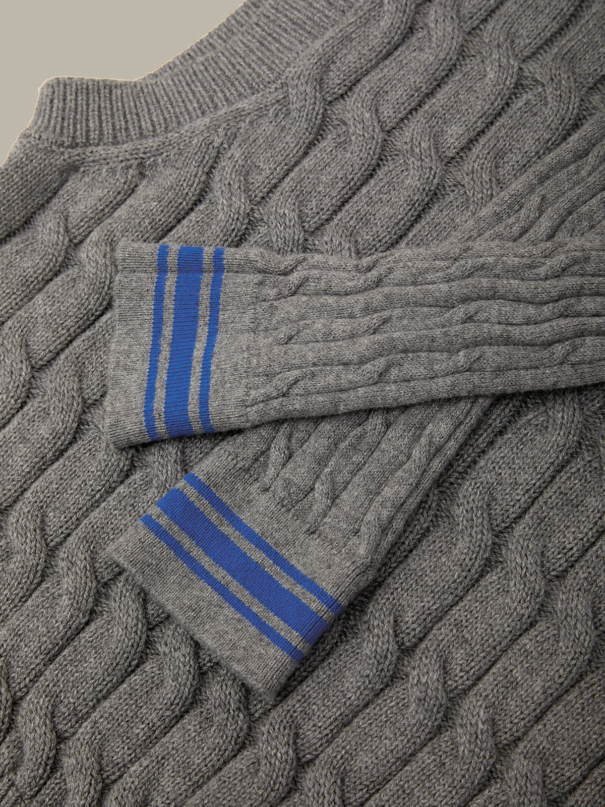 Martha Over The Shoulder Cable