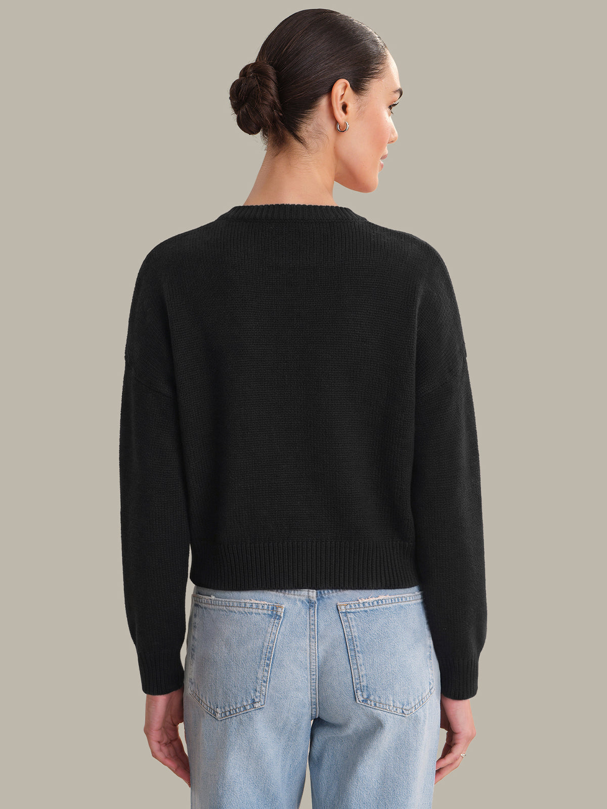 Veda: Classic Cotton Crewneck Sweater