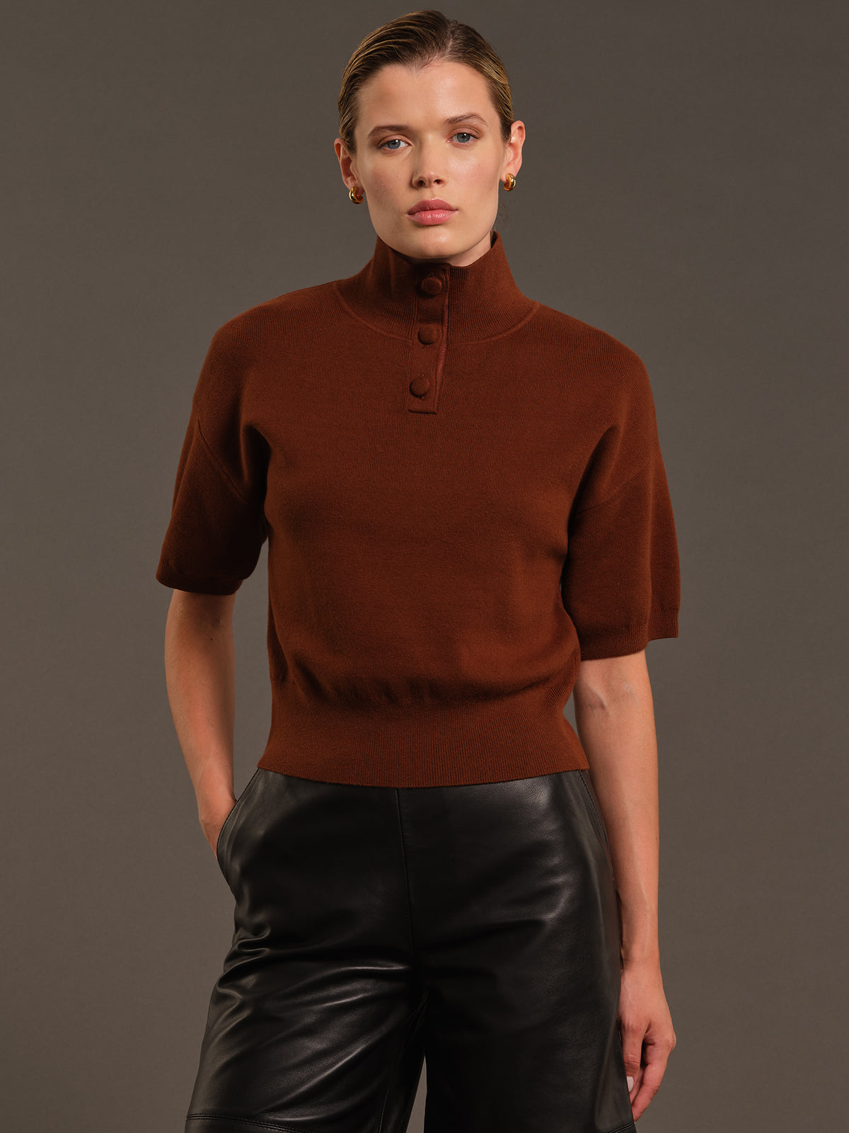 525 X DL10C: Thompson Mock-Neck Cashmere Pullover
