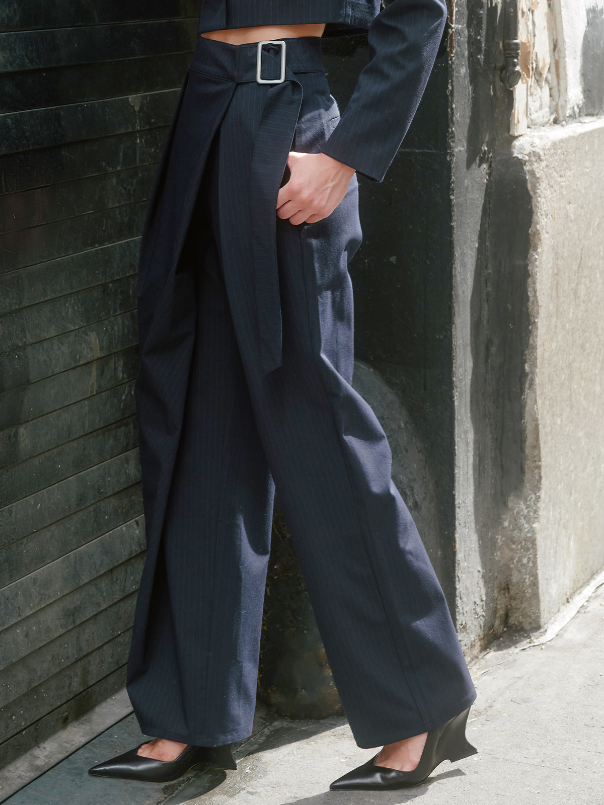 525 X DL10C: Baxter Pinstripe Wrap Trouser
