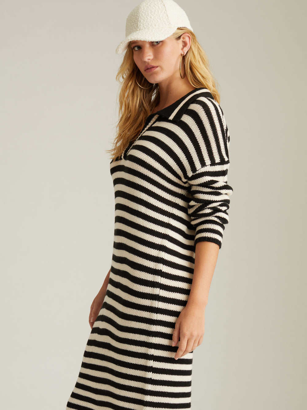 Women's casual dress 526