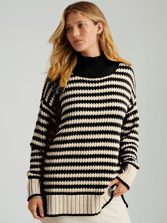 Giselle: Texture Stripe Pullover